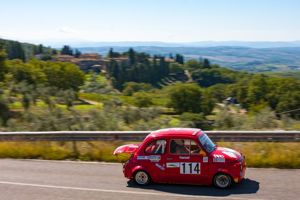 COPPA DEL CHIANTI, MOTORI E PASSIONE SULLE STRADE SENESI