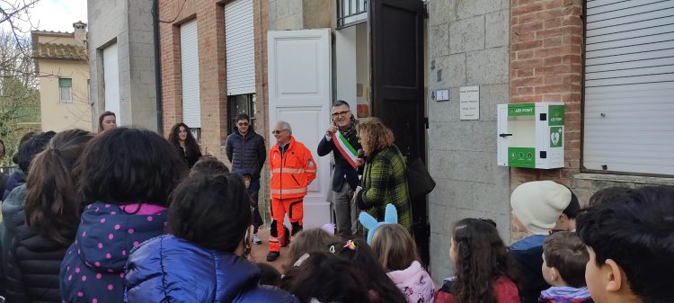 defibrillatore scuole Radicondoli