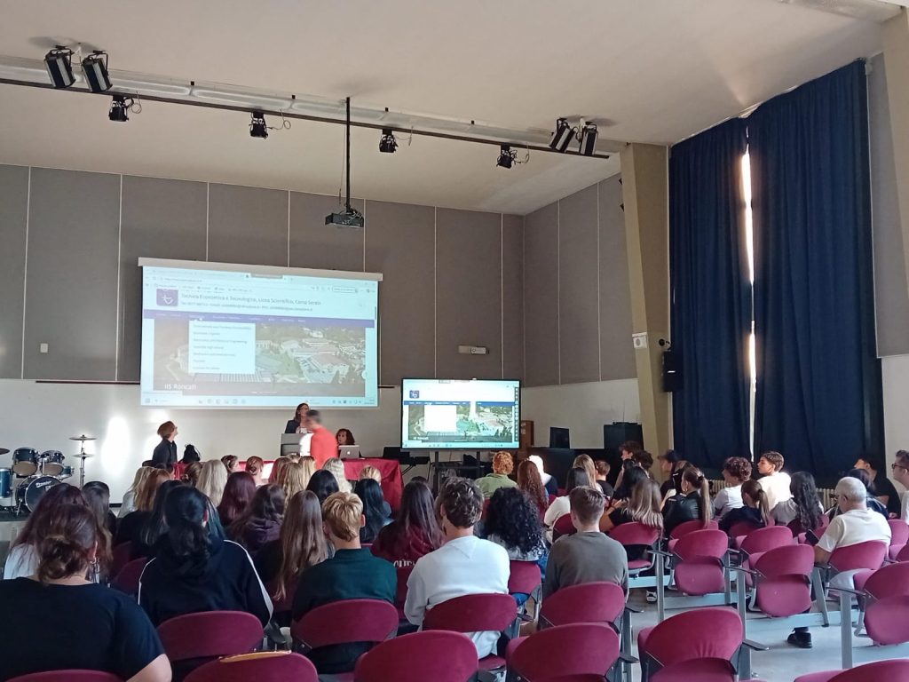 IIS RONCALLI, GLI STUDENTI DEL TURISMO INCONTRANO I COETANEI DANESI