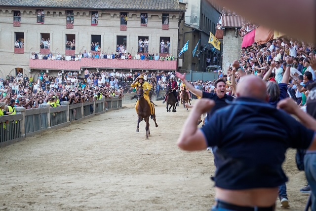 PALIO, FORMULATI GLI ADDEBITI DI CONTESTAZIONE DELLE CARRIERE 2026