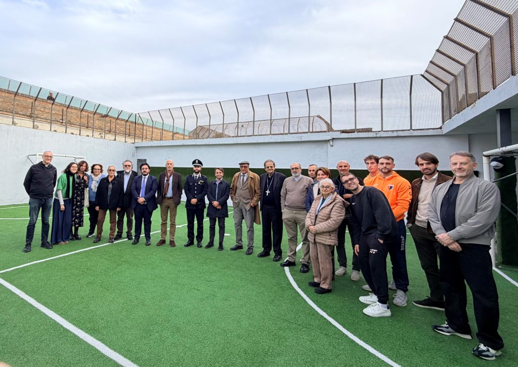 SIENA, INAUGURATO IL CAMPO SPORTIVO "SANTO SPIRITO": LO SPORT OLTRE LE SBARRE